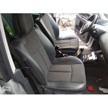 ASIENTO DELANTERO DERECHO 