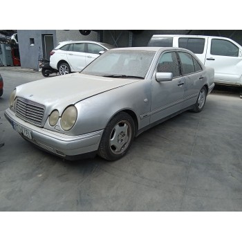 mercedes-benz clase e (w210) del año 1999