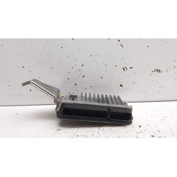 Recambio de centralita motor uce para toyota yaris hybrid active referencia OEM IAM 896610u710 mb2762007301 