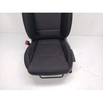 Recambio de juego asientos completo para kia ceed drive referencia OEM IAM  MIXTOS REGULACION MANUAL