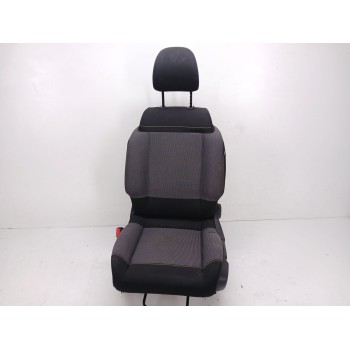 ASIENTO DELANTERO IZQUIERDO 