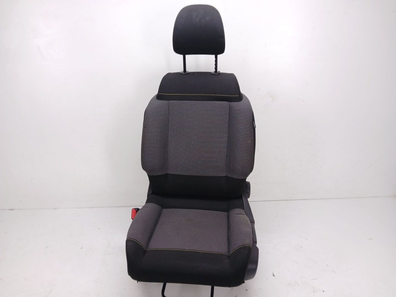 Recambio de asiento delantero izquierdo para citroën c3 iii (sx) 1.2 vti 82 lpg referencia OEM IAM   