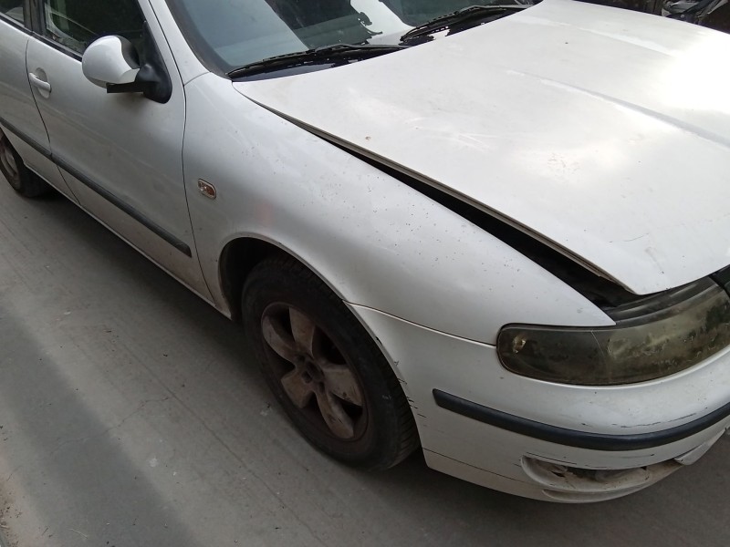 Recambio de aleta delantera derecha para seat leon (1m1) 1.9 tdi referencia OEM IAM 1M0821022  