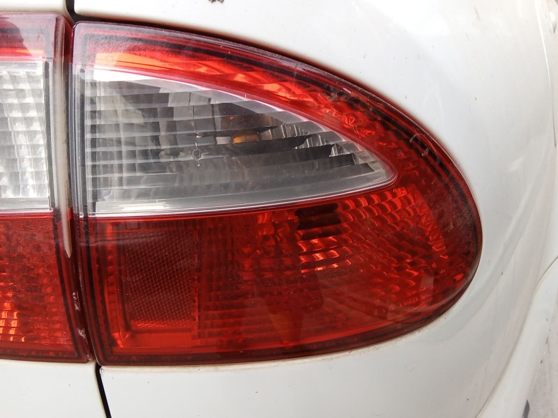 Recambio de piloto trasero derecho para seat leon (1m1) 1.9 tdi referencia OEM IAM 1M694511201C  