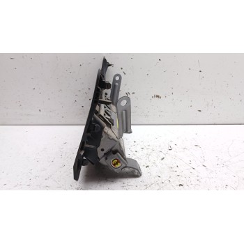 Recambio de airbag rodilla para toyota yaris hybrid active referencia OEM IAM tg10d01003  