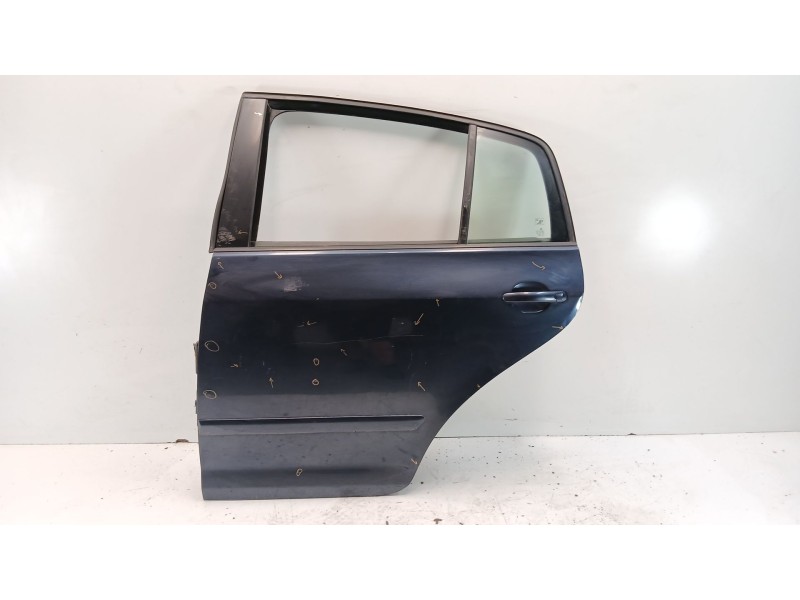 Recambio de puerta trasera izquierda para volkswagen golf plus v (5m1, 521) 1.9 tdi referencia OEM IAM 5M0833105B  