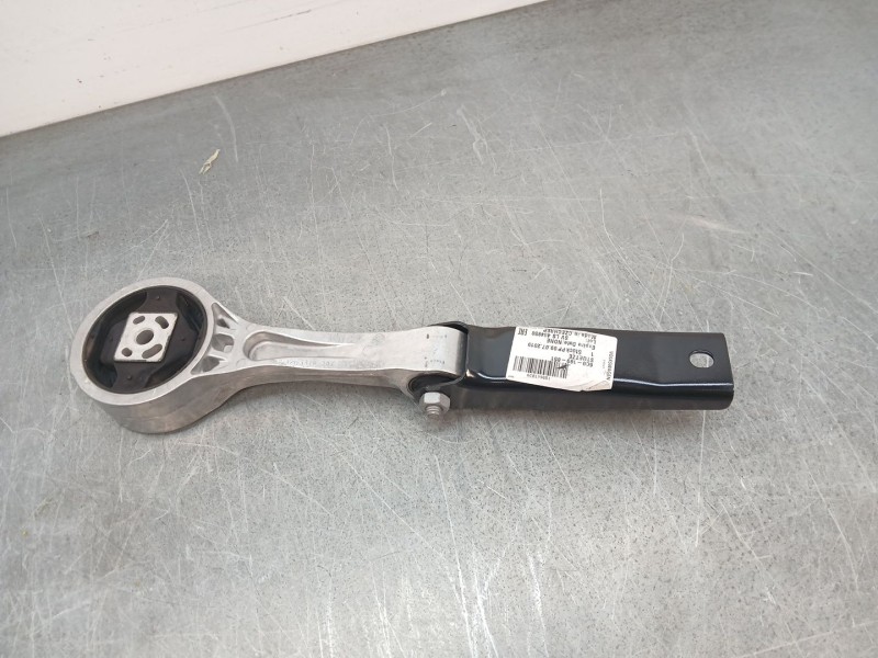 Recambio de soporte motor para skoda fabia iii (nj3) 1.0 tsi referencia OEM IAM 6C0199851  