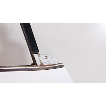 Recambio de puerta delantera derecha para kia cee´d (jd) 1.4 crdi 90 referencia OEM IAM 76004A2000  