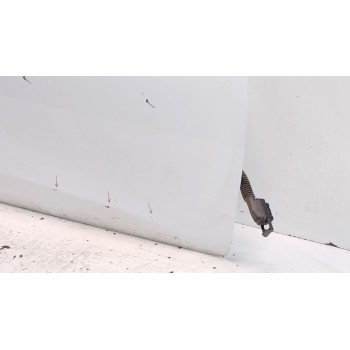 Recambio de puerta delantera derecha para kia cee´d (jd) 1.4 crdi 90 referencia OEM IAM 76004A2000  