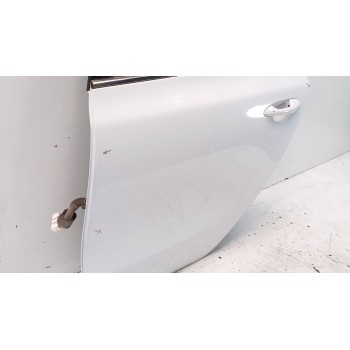 Recambio de puerta trasera izquierda para kia cee´d (jd) 1.4 crdi 90 referencia OEM IAM 77003A2000  