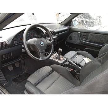 bmw 3 compact (e36) del año 2000