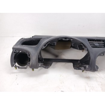 Recambio de salpicadero para toyota yaris hybrid feel! referencia OEM IAM 553020D180  
