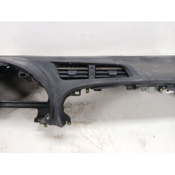 Recambio de salpicadero para toyota yaris hybrid feel! referencia OEM IAM 553020D180  