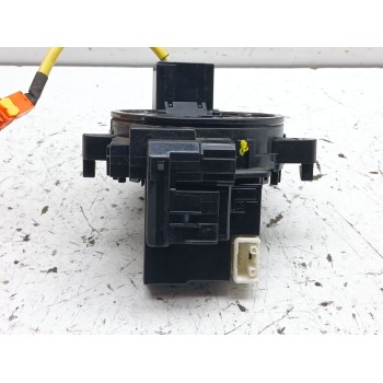 Recambio de anillo airbag para toyota yaris hybrid active referencia OEM IAM 892450d020  