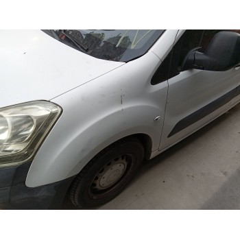 ALETA DELANTERA IZQUIERDA 7840W2 