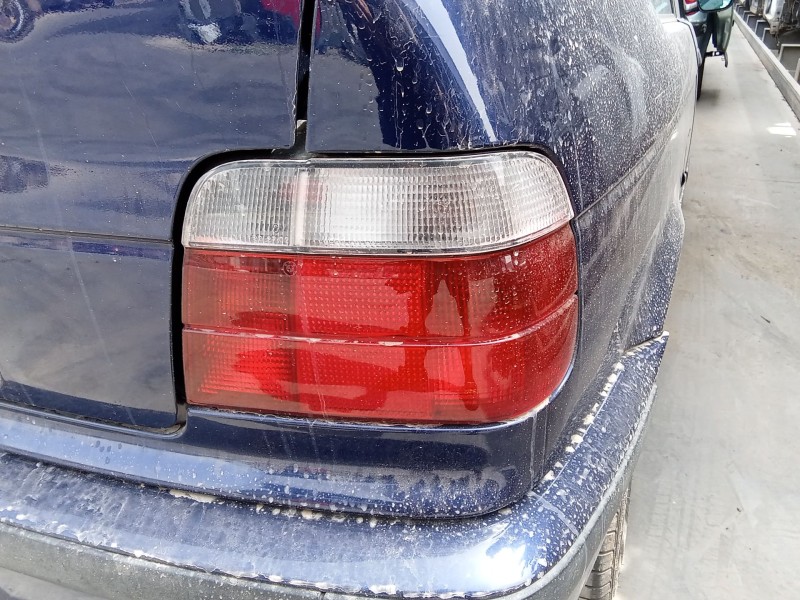 Recambio de piloto trasero derecho para bmw 3 compact (e36) 316 i referencia OEM IAM 63218357870  