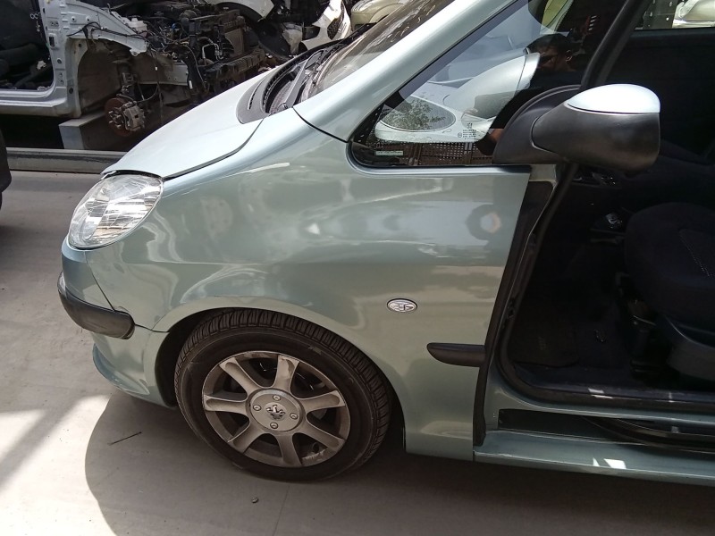 Recambio de aleta delantera izquierda para peugeot 1007 (km_) 1.4 hdi referencia OEM IAM 7840P5  