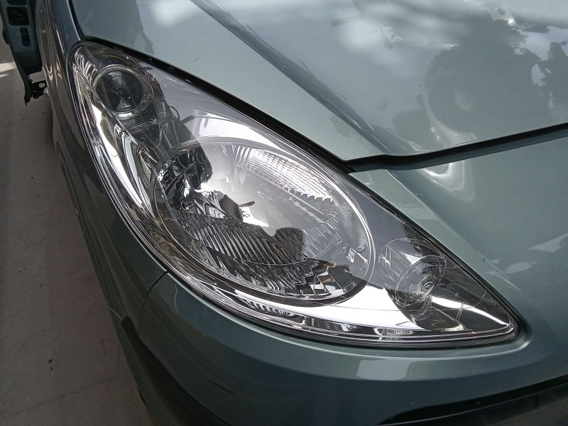 Recambio de faro derecho para peugeot 1007 (km_) 1.4 hdi referencia OEM IAM 620649  
