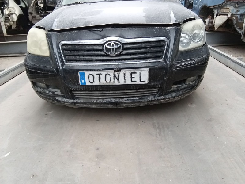 Recambio de paragolpes delantero para toyota avensis (_t25_) 2.0 d-4d (cdt250_) referencia OEM IAM 5211905906  