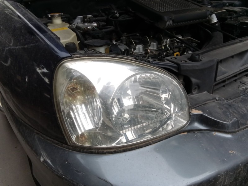 Recambio de faro derecho para hyundai santa fé i (sm) 2.0 crdi 4x4 referencia OEM IAM 9210226010  
