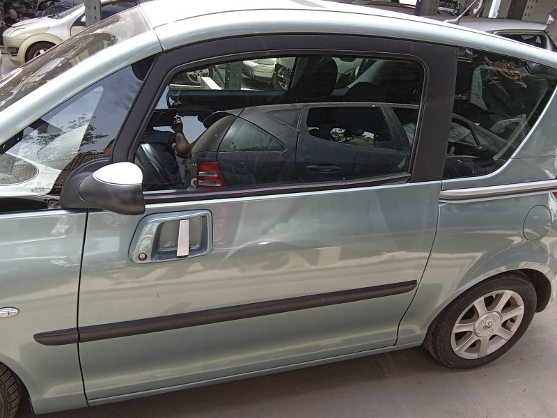 Recambio de puerta lateral corredera izquierda para peugeot 1007 (km_) 1.4 hdi referencia OEM IAM 9002V9  