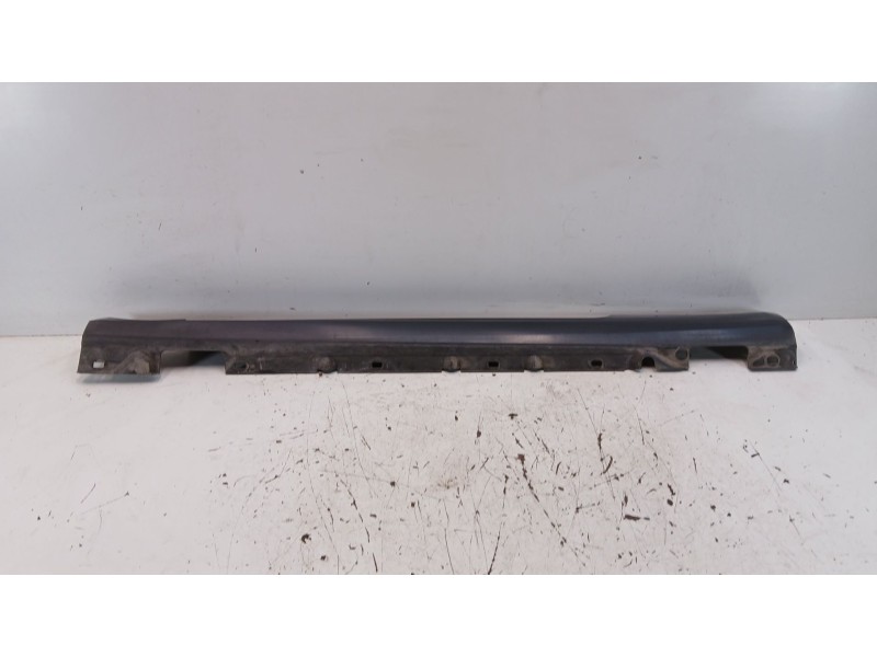 Recambio de faldon lateral para mercedes-benz clase clk (w207) coupe 350 cdi blueefficiency (207.322) referencia OEM IAM DCH  