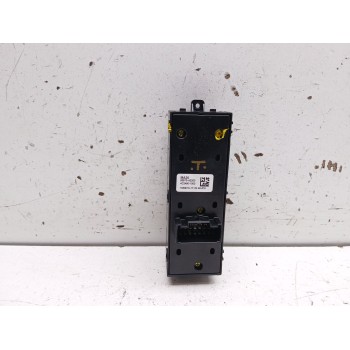 Recambio de mando elevalunas delantero izquierdo para kia cee´d (jd) 1.4 crdi 90 referencia OEM IAM 93570A2200WK  
