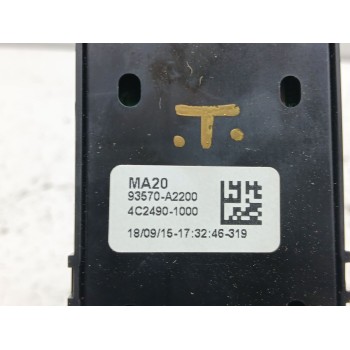 Recambio de mando elevalunas delantero izquierdo para kia cee´d (jd) 1.4 crdi 90 referencia OEM IAM 93570A2200WK  