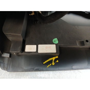 Recambio de apoyabrazos central para opel astra k (b16) 1.4 turbo (68) referencia OEM IAM 39030127  