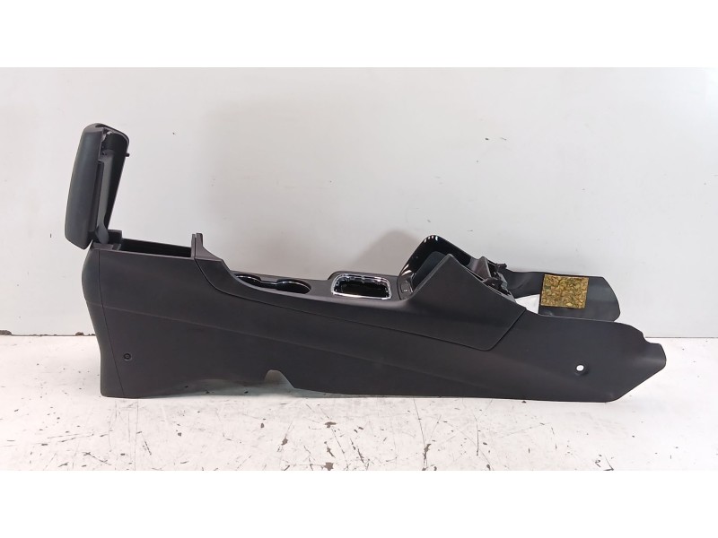 Recambio de apoyabrazos central para kia cee´d (jd) 1.4 crdi 90 referencia OEM IAM 84620A2000WK 84660A2000WK 