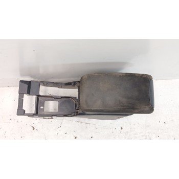 Recambio de apoyabrazos central para mitsubishi asx (ga0w) kaiteki 2wd referencia OEM IAM 8011A083  