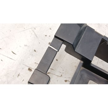 Recambio de apoyabrazos central para mitsubishi asx (ga0w) kaiteki 2wd referencia OEM IAM 8011A083  
