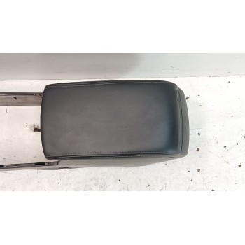 Recambio de apoyabrazos central para mazda 6 lim. (gh) 2.5 170cv sportive (5-ptas.) referencia OEM IAM gs1d64441  