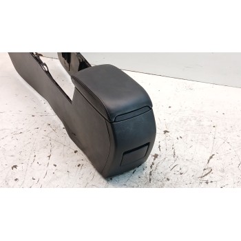 Recambio de apoyabrazos central para mazda 6 lim. (gh) 2.5 170cv sportive (5-ptas.) referencia OEM IAM gs1d64441  