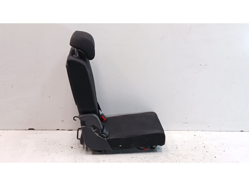Recambio de asientos traseros para skoda yeti (5l) 2.0 tdi referencia OEM IAM   