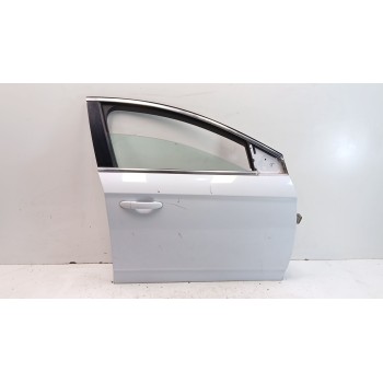 Recambio de puerta delantera derecha para ford mondeo ber. (ca2) ghia referencia OEM IAM 2412555  2412555