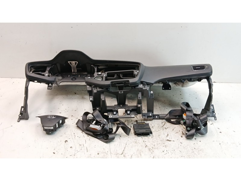 Recambio de kit airbag para kia cee´d (jd) 1.4 crdi 90 referencia OEM IAM 84710A2000WK 56900A2100 84530A2000