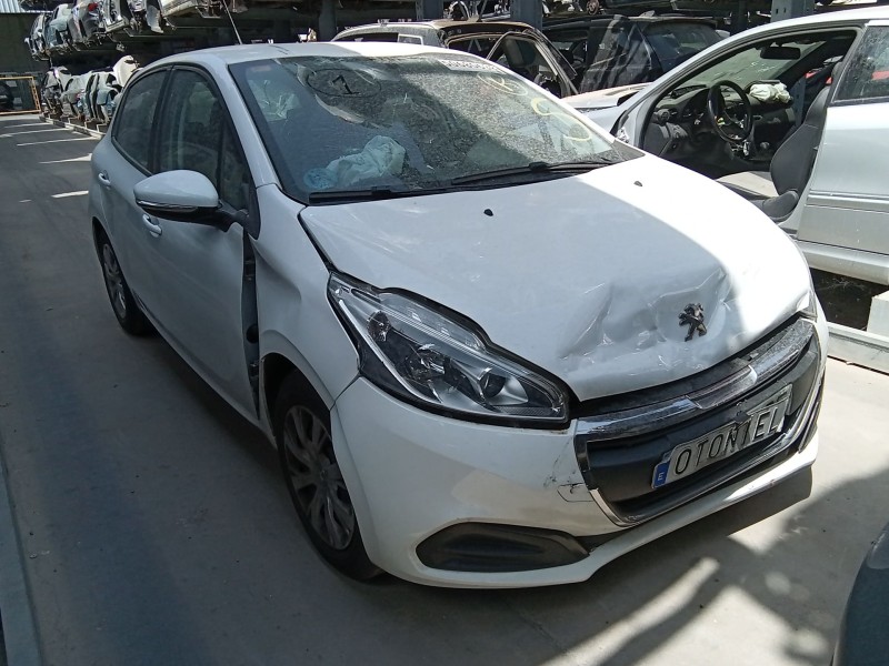 PEUGEOT 208 I (CA_, CC_)