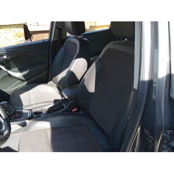 opel astra j (p10) del año 2009