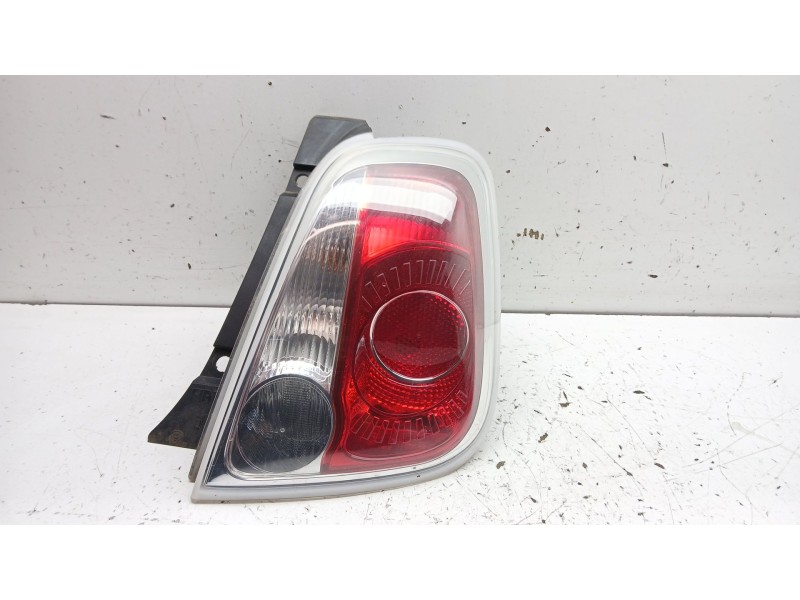 Recambio de piloto trasero derecho para fiat 500 (312_) 1.2 (312axa1a) referencia OEM IAM 0000051885544 27040284 51885544
