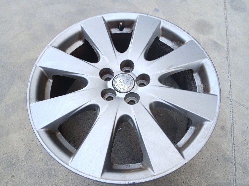 Recambio de llanta para toyota avensis sedán (_t25_) 2.0 d-4d (adt250_) referencia OEM IAM 42611YY200 X1 17 PULGADAS