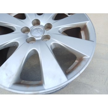 Recambio de llanta para toyota avensis sedán (_t25_) 2.0 d-4d (adt250_) referencia OEM IAM 42611YY200 X1 17 PULGADAS