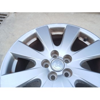Recambio de llanta para toyota avensis sedán (_t25_) 2.0 d-4d (adt250_) referencia OEM IAM 42611YY200 X1 17 PULGADAS