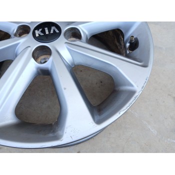 Recambio de llanta para kia stonic (yb) 1.2 cvvt referencia OEM IAM 52910H8400 X1 15 PULGADAS