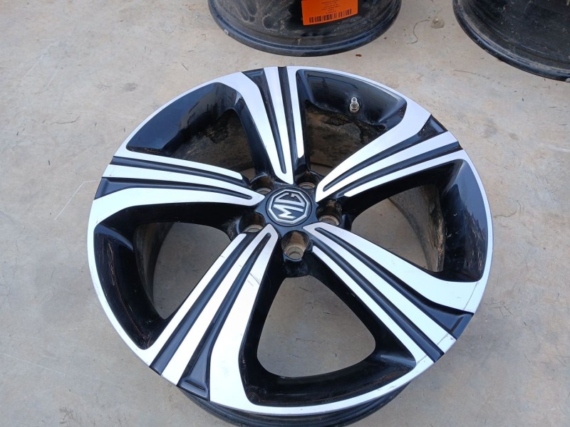 Recambio de llanta para mg zs suv (azs1) 1.5 vti referencia OEM IAM 11513290 X1 17 PULGADAS