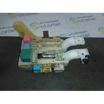 CAJA RELES / FUSIBLES 827300D290 