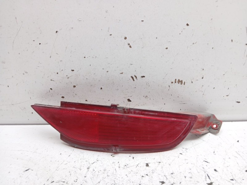 Recambio de piloto trasero derecho paragolpes para ford c-max trend referencia OEM IAM 8a6117a849ab  