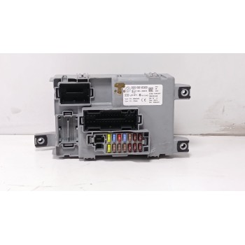 CAJA RELES / FUSIBLES 00519818300 