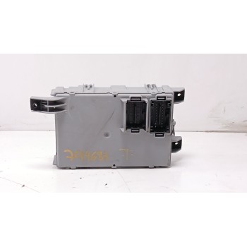 Recambio de caja reles / fusibles para fiat 500 (312_) 1.2 (312axa1a) referencia OEM IAM 00519818300  