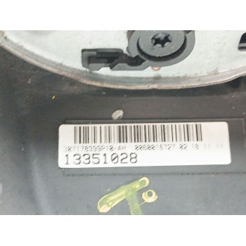 Recambio de volante para opel astra j gtc sportive referencia OEM IAM 13351028  